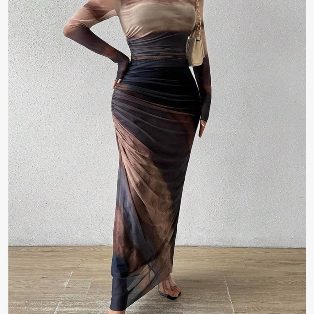 Viral Amazon long sleeve Dress in blue/grey gradient